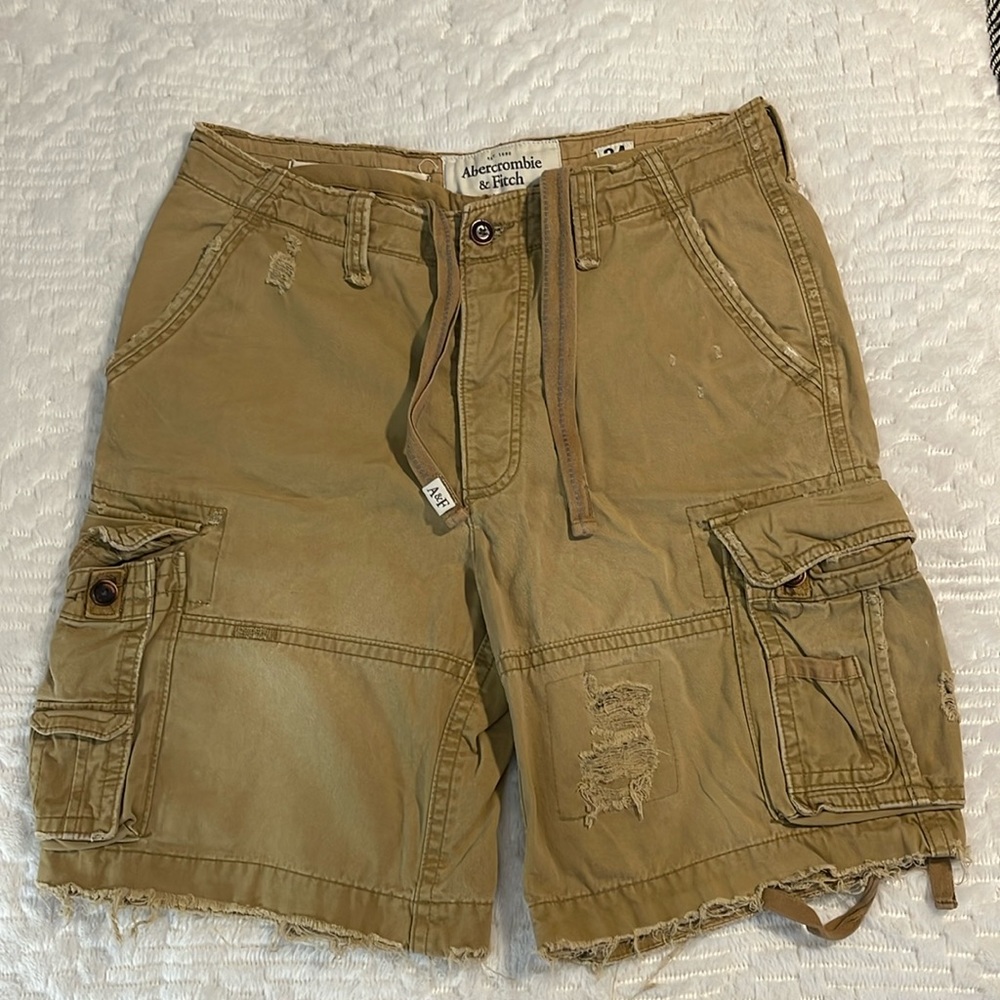 Abercrombie & Fitch cargo shorts